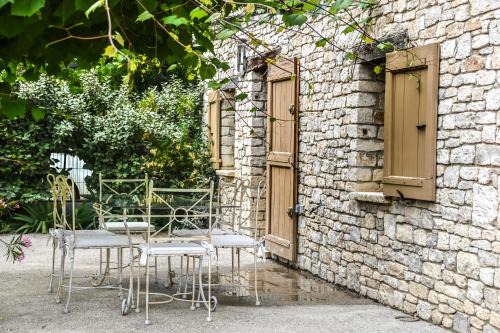 Viens Casa | Maison provençale