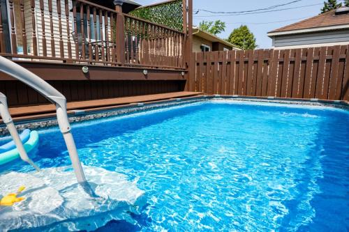 Saint-Hubert Casa | Maison Spacieuse 3CH Piscine et Jardin Privé