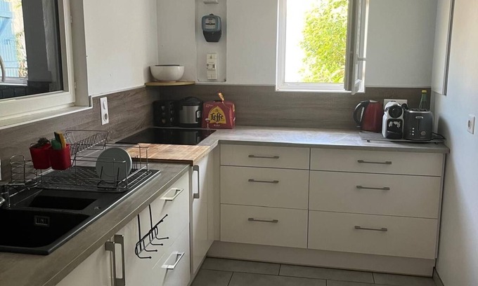 Villenave-d'Ornon Casa | Maison Teranga au Bourg de Villenave d'ornon for 8