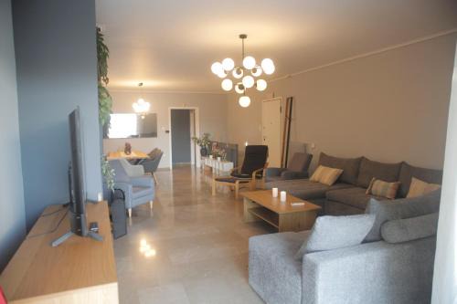 Khalandrion Apartamento | Maisonette Chalandri by DV10 Family House Luxury Oasis
