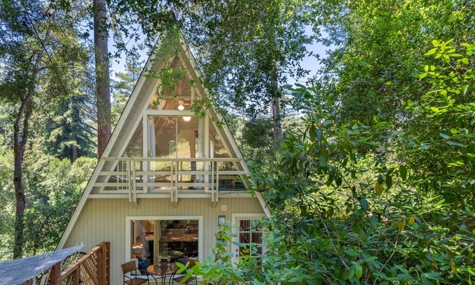 Aptos Casa | Majestic A-Frame, Upper Unit - with Hot Tub!
