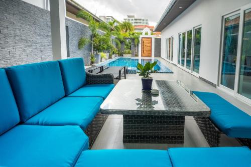 Pratumnak Hill Villa | Majestic by Korawan