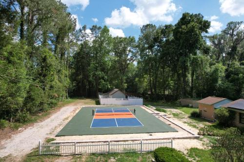 Gainesville Casa | Majestic house with swimming pool