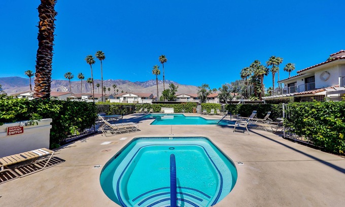 Sonora Sunrise Condominio | Majestic Views Palm Springs Condo