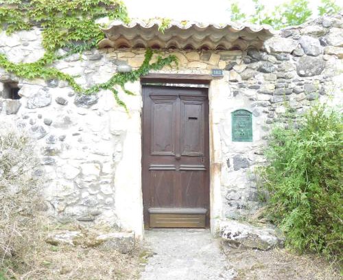 Rochemaure Casa | Malarias 1