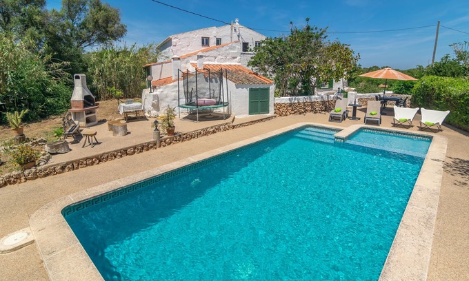 Mahón Villa | MALBUGER VELL 4 - Bonita casa de campo con piscina privada y WiFi gratis.
