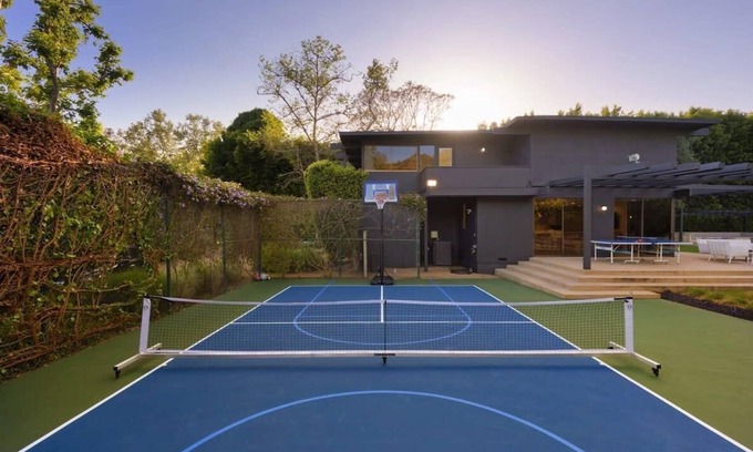 Eastern Malibu Villa | Prime Location in Gated Community - Walk to Malibu Country Mart!
