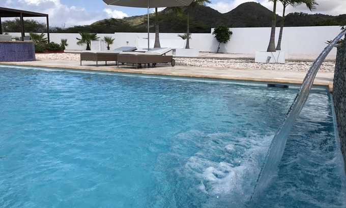 Sabana Westpunt Apartamento | Malika apartamentos agradables y bellas y relajantes