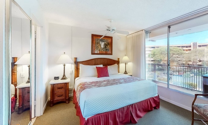 Kihei Casa | Mana Kai Maui Resort condo with grill & WiFi - great location