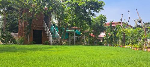 Arrah Complejo | Manava Wellness Retreat