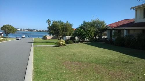 Dudley Park Apartamento | Mandurah Central Estuary Soldiers cove Townhouse