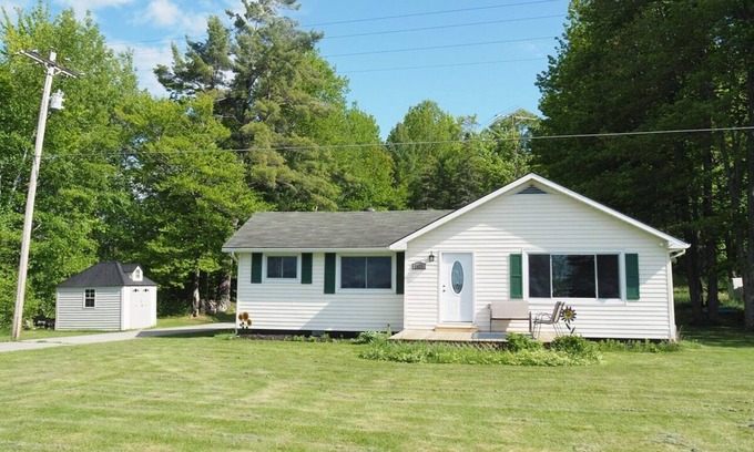 Kalkaska Casa | Manist-easy - Private Lakefront with Private Dock, Kayaks, and Air Conditioning!