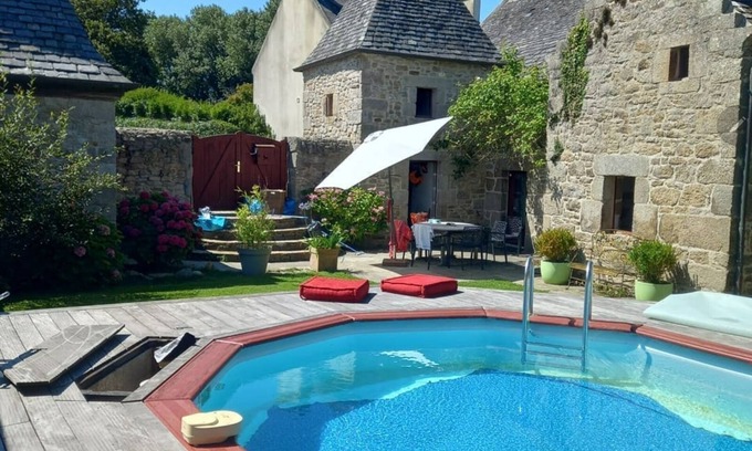 Cleder Casa | Manoir "little perl" pont du Jégu