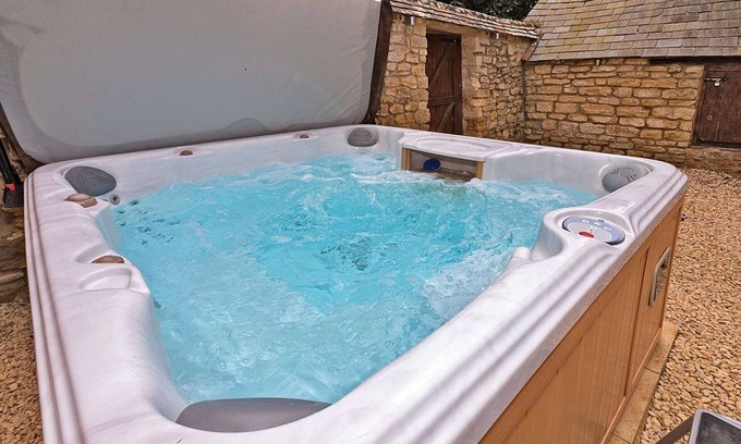 Yardley Gobion Casa | Manor cerca de Milton Keynes con jacuzzi