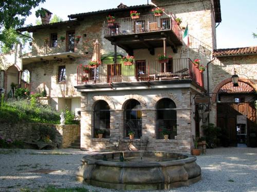 Bastia Mondovi Casa | Mansion in Langhe with Pool and Winery Charm