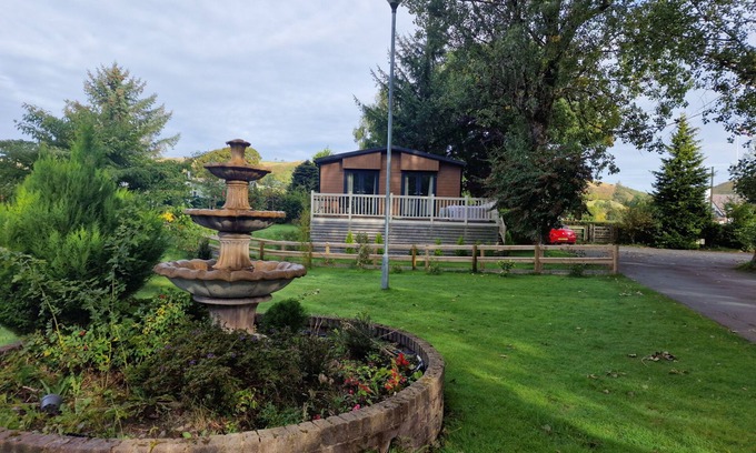 Llanfair Caereinion Cabina | Maple 2 Bedroom Luxury Lodge in Mid Wales