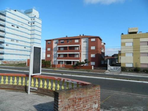 Mar de Ajó Apartamento | Mar de Ajo Norte, a 50 mts San Bernardo, Frente al Mar con Cochera