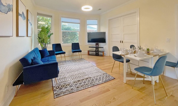 North Central Casa | @ Marbella Lane - San Mateo Stylish House