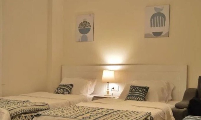 Oula Apartamento | Maria Pyramids House - Superior Double or Twin Room