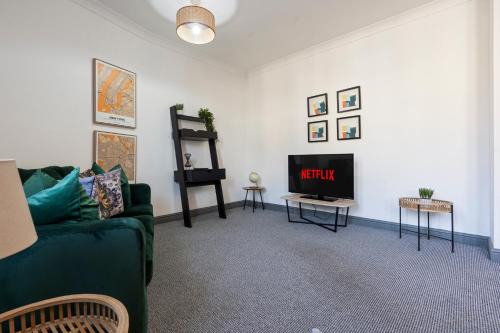 Cwm Frwd Oer Apartamento | Mariah Flat - 2 Bedroom getaway in Pontypool