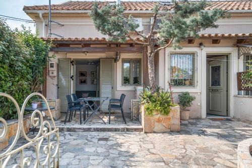 Mazarakata Casa | Marias Charming Mezonet