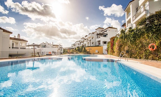 Sotogrande Apartamento | Marina Alcaidesa 2149 Beach & Golf