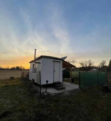 Cernovice Otro | Maringotka u potůčku