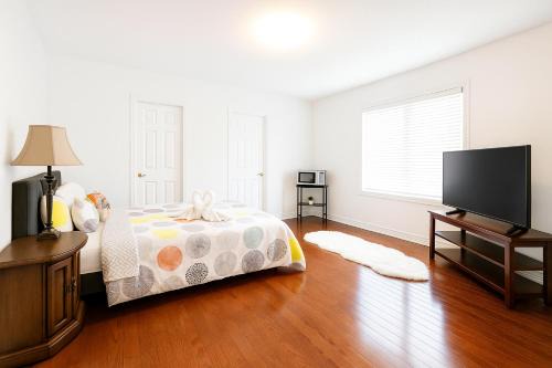 Markham Casa | Markham Luxurious Detached King Master BR