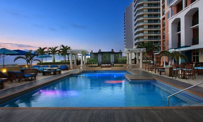 Seven Isles Complejo | Marriott's BeachPlace Towers Studio
