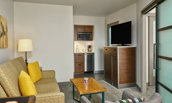 Cortez Hill Apartamento | Marriott Vacation Club, San Diego. King bed suite