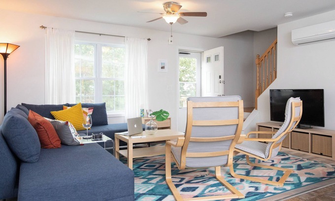 Oak Bluffs Casa | Martha's Vineyard Home: Walk to Oak Bluffs Beach!