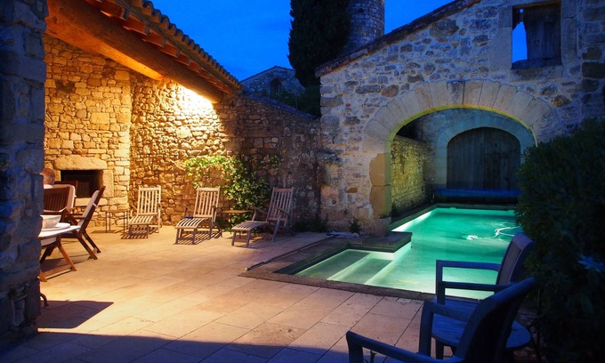 Garrigues-Sainte-Eulalie Otro | Mas de la Chapelle ~ piedra Maison de Maitre con piscina climatizada.