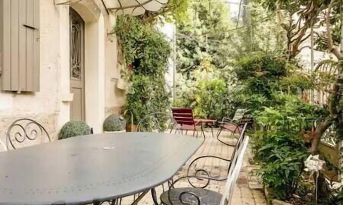 Saint-Paul-Trois-Chateaux Villa | Mas Les Mille Pas Classified 4 Stars - 8 people