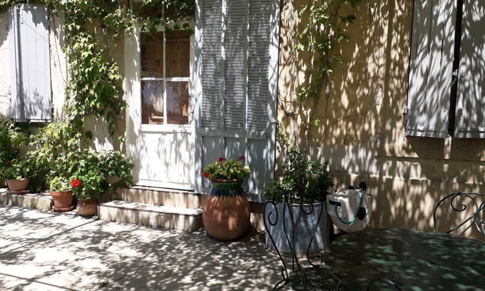 Saint-Mitre Otro | Mas Provençal de Caractère