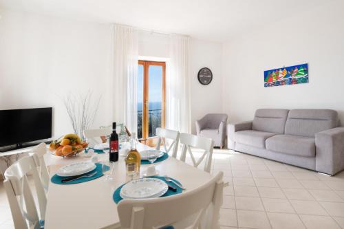 Nerano Apartamento | Matisse Cantone