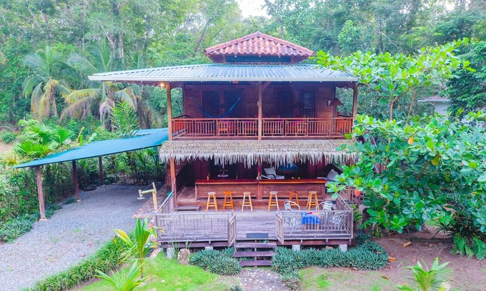 Punta Uva Casa | Matix Beach House for 6 guests, steps from the bea