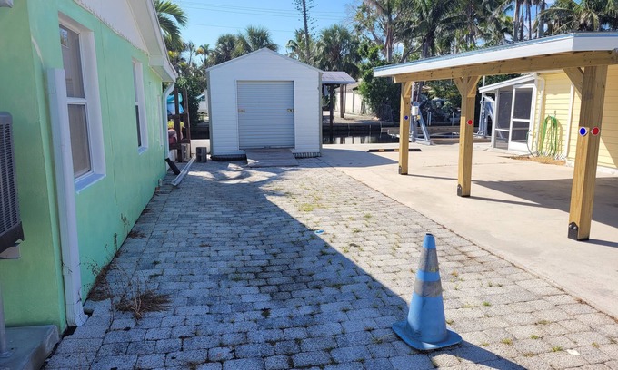 Matlacha Cabaña | Matlacha Fishing cottage