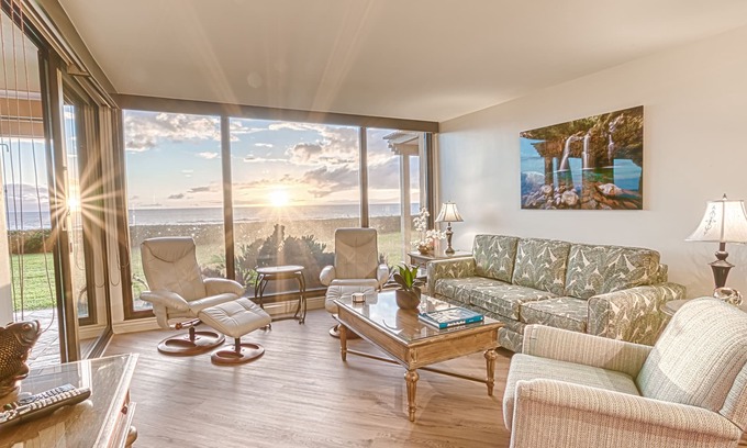 Honokowai Condominio | Tarifas bajas de julio !! Frente al mar y en la playa! Mahana 114 Planta baja 1b / 1b slps4