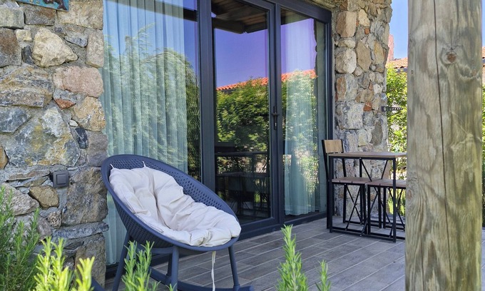 Ezine Casa | Mavriya