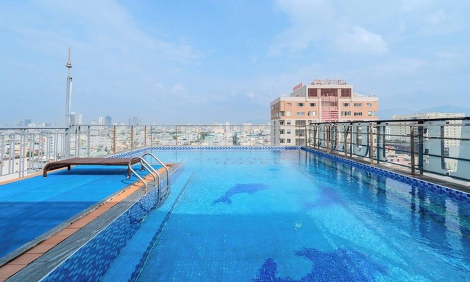 Ngu Hanh Son Hotel | Maxhome Luxury Hotel