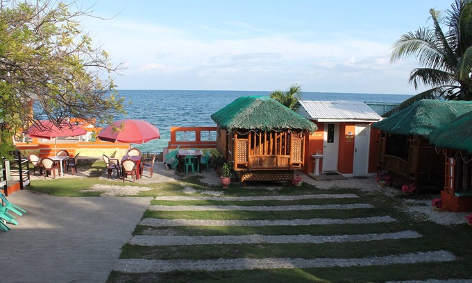 Oslob Casa | Maxvir Inn Beach Resort