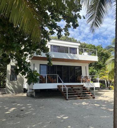 Placentia Villa | Mayatai Beach Villa - Elegant 2BR Beachfront with Stunning Ocean Views