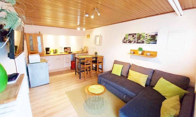 Meerbusch Apartamento | MB01 beautiful apartment in Meerbusch near Düsseldorf with free parking