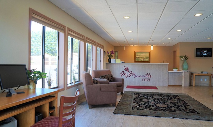 McMinnville Hotel | McMinnville Inn