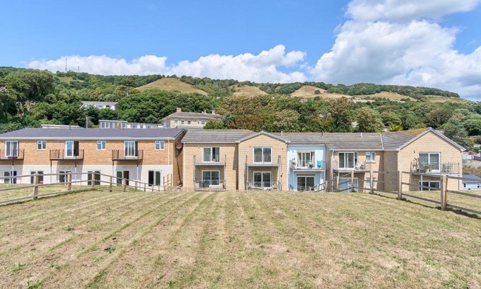 Ventnor Apartamento | Meadow View - A Beautiful 3 Bed Apt With Stunning Countryside Views & Parking - Close To Ventnor, Shanklin & Sandown - 5 mins To Beach - Ideal For Friends, Families, & Business Stays - Dog Friendly - 17