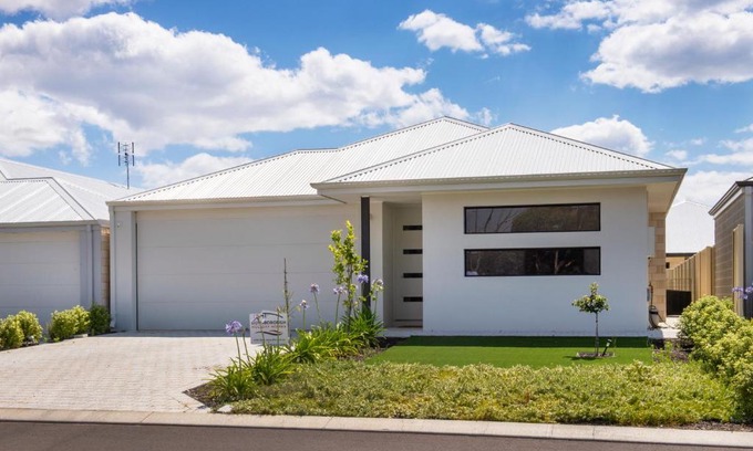 Dunsborough Casa | Meadows