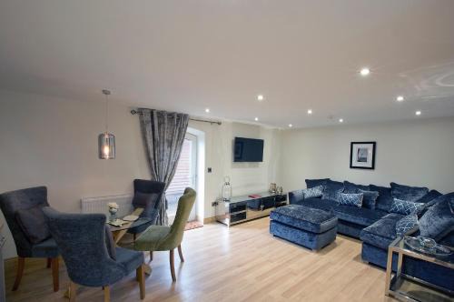 Astbury Casa | Meadowsweet Cottage, Drift House Holiday Cottages