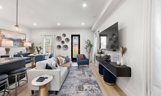 OST - South Union Casa | Med Center Retreat Near Downtown | Games WiFi Desk