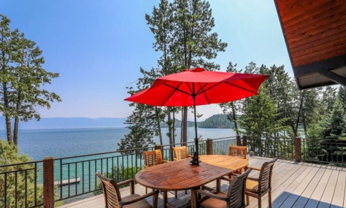 Lakeside Casa | Medicine Rock Place on Flathead Lake!