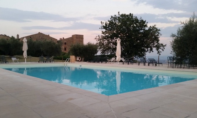 Monte Vibiano Vecchio Otro | Castillo medieval de Montelagello - hogar del conde de Vegnatolo